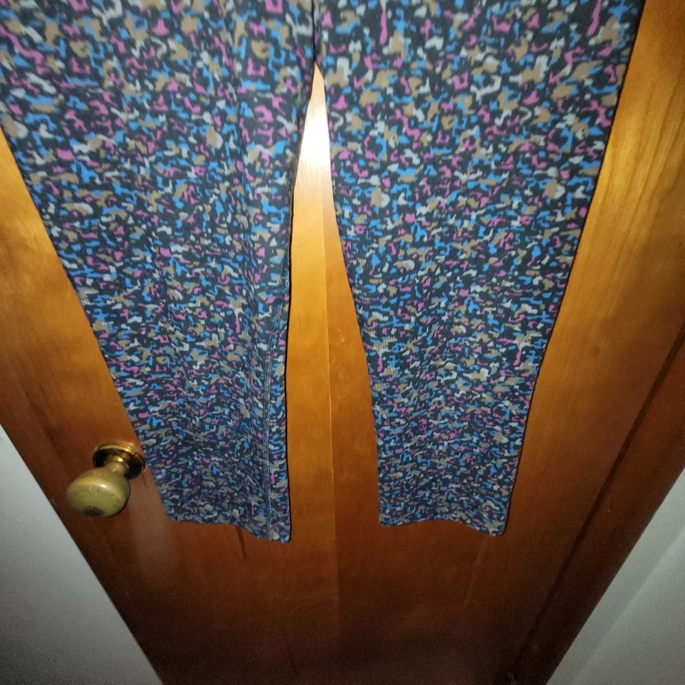Nike Dri-Fit Camo Capris Leggings